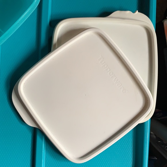 Tupperware Lunch It Containers : 2 - Picture 3 of 3